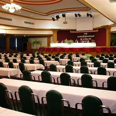 Pathumthani Place Hotel Eksteriør bilde