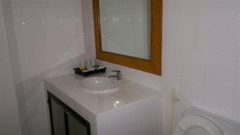 Pathumthani Place Hotel Eksteriør bilde
